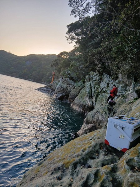 なんとも足場の悪い磯でした＾＾；