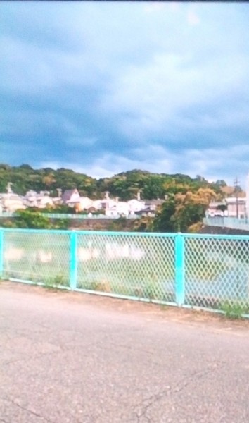 夕方4時すぎくらいから釣り      少し曇ってきて   涼しかった